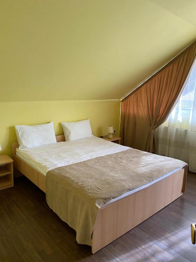 Casa Albert Valea Avrigului ภายนอก รูปภาพ