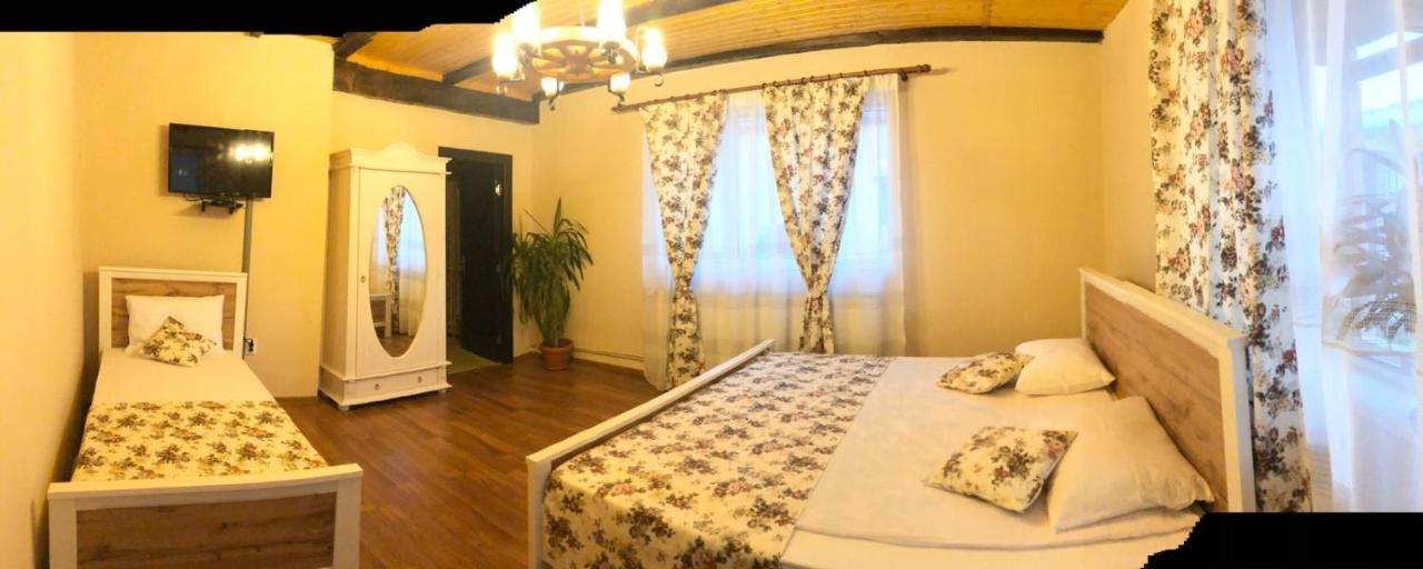 Casa Albert Valea Avrigului ภายนอก รูปภาพ
